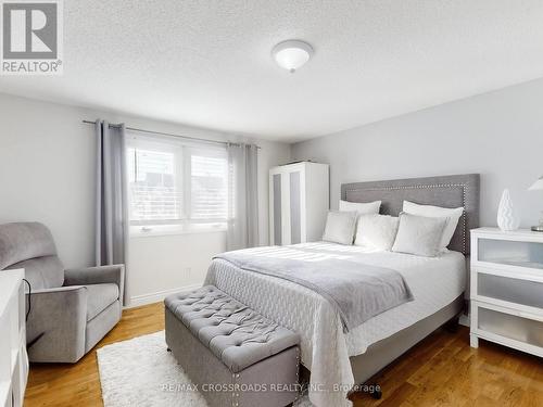 64 Sable Crescent, Whitby, ON - Indoor Photo Showing Bedroom