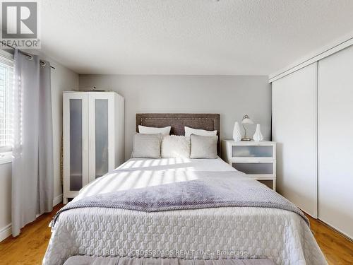 64 Sable Crescent, Whitby, ON - Indoor Photo Showing Bedroom