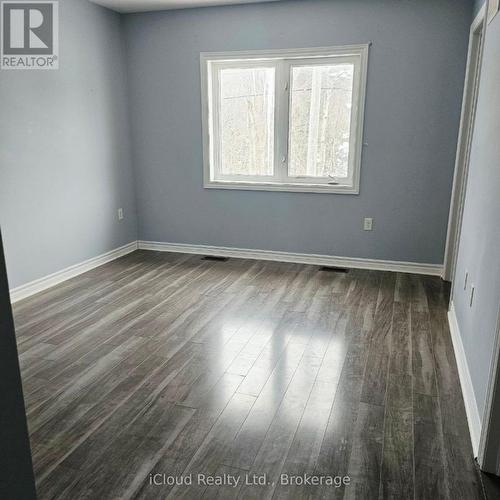 37 Milson Crescent, Essa, ON - Indoor Photo Showing Other Room