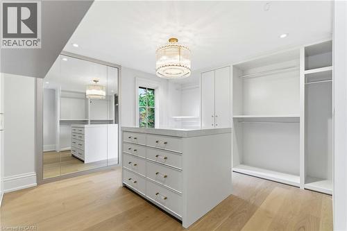 3320 Guelph Line, Burlington, ON - Indoor Photo Showing Other Room