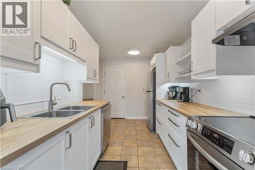 300 REXFORD Drive Unit# 22  Hamilton, ON L8W 1P5
