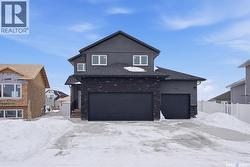406 Prairie View DRIVE  Dundurn, SK S0K 1K1