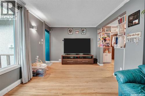 226 N Avenue S, Saskatoon, SK - Indoor