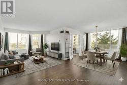 426 - 32 CLARISSA DRIVE  Richmond Hill, ON L4C 9R7