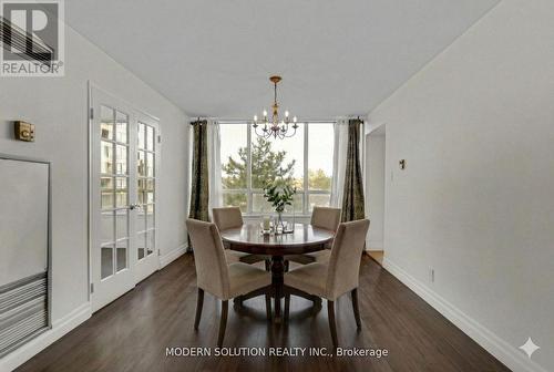 426 - 32 Clarissa Drive, Richmond Hill, ON - Indoor Photo Showing Office
