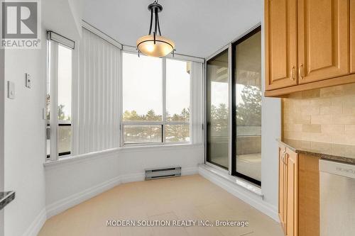 426 - 32 Clarissa Drive, Richmond Hill, ON -  Photo Showing Other Room