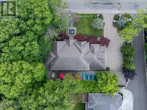 5047 Lakeshore Road, Burlington, ON - Outdoor