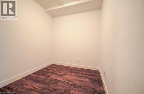 15 Devitt Avenue S Unit# 302, Waterloo, ON - Indoor Photo Showing Other Room