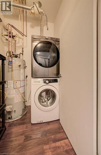 15 Devitt Avenue S Unit# 302, Waterloo, ON - Indoor Photo Showing Laundry Room