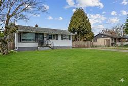 9433 MENZIES STREET|Chilliwack Proper East  Chilliwack, BC V2P 5Z3