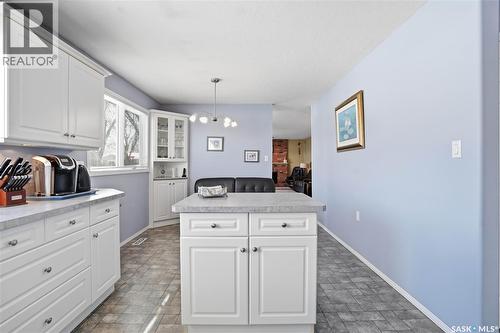 64 Craigie Bay, Regina, SK - Indoor