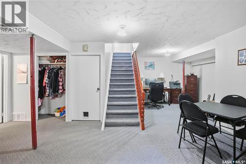 64 Craigie Bay, Regina, SK - Indoor