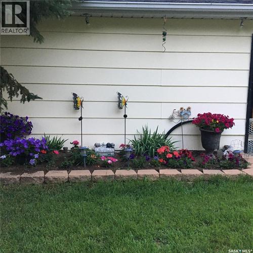 64 Craigie Bay, Regina, SK - Outdoor