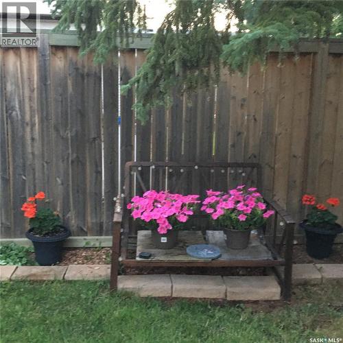 64 Craigie Bay, Regina, SK - Outdoor