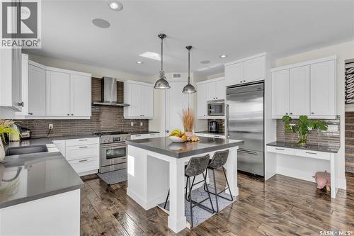 438 Horlick Manor, Saskatoon, SK - Indoor Photo Showing Kitchen With Upgraded Kitchen
