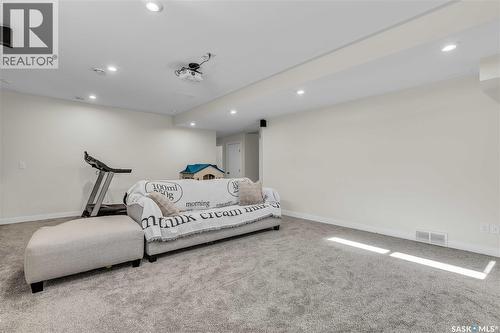 438 Horlick Manor, Saskatoon, SK - Indoor Photo Showing Gym Room