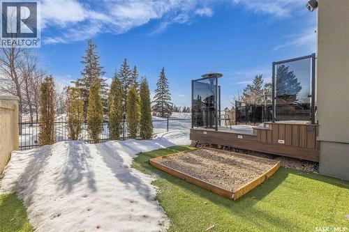 438 Horlick Manor, Saskatoon, SK - Outdoor