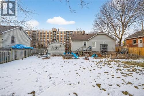 2450 Woodward Avenue, Burlington, ON - Outdoor