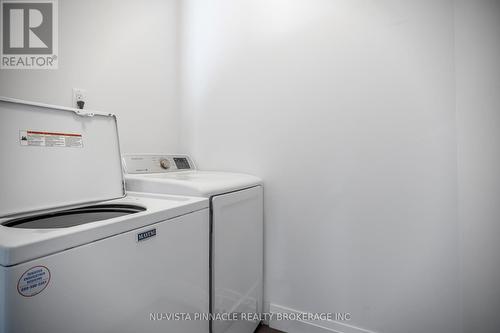 16 - 433 Hyde Park Road, London North (North P), ON - Indoor Photo Showing Laundry Room