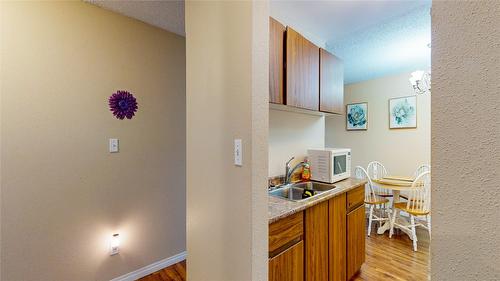 1304-2015 2Nd Street, Cranbrook, BC - Indoor