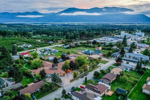 1909 Ash Street  Creston, BC V0B 1G5