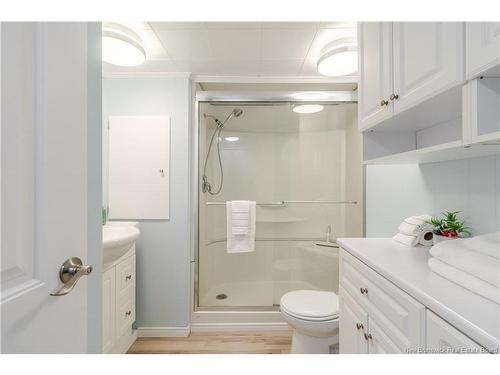 35 Kelly'S Dr, Fredericton, NB 