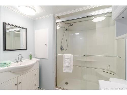 35 Kelly'S Dr, Fredericton, NB 