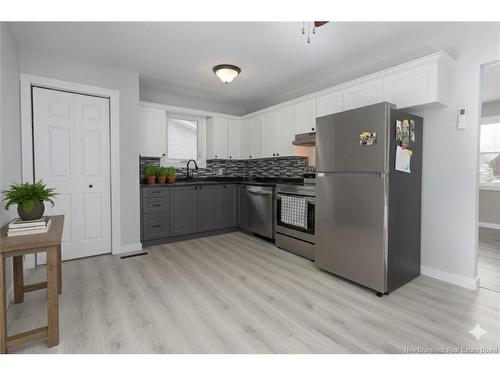 21 Shawn Crt, Riverview, NB 