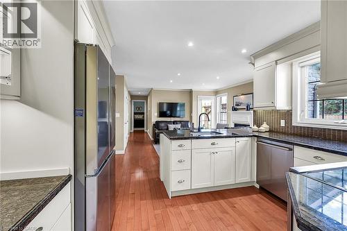 17 Angle Street, Simcoe, ON - Indoor Photo Showing Kitchen