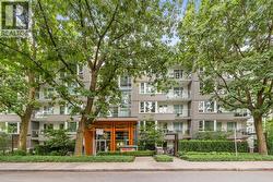 118 255 W 1ST STREET  North Vancouver, BC V7M 3G8