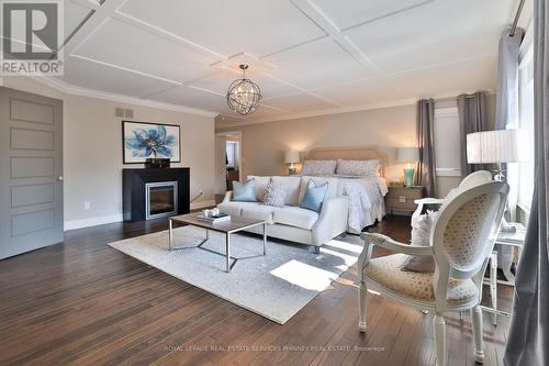 1436 Crescent Road, Mississauga, ON - Indoor Photo Showing Living Room With Fireplace