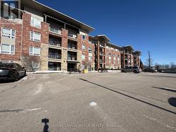 402 - 43 WATERFORD DRIVE  Guelph, ON N1L 0J6