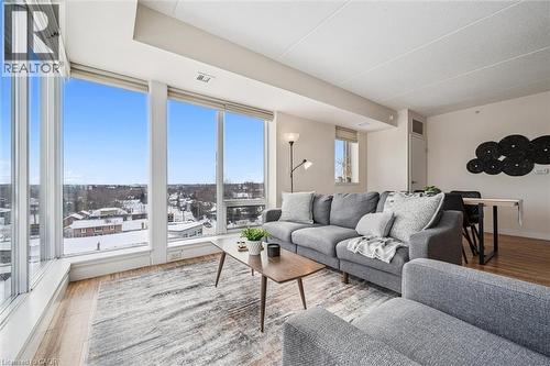 5 GORDON Street Unit# 605  Guelph, ON N1H 4G8