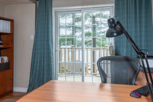 Bureau - 7 Ch. Reddington, Otter Lake, QC - Indoor Photo Showing Other Room
