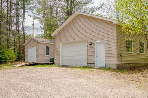 Garage - 7 Ch. Reddington, Otter Lake, QC - Outdoor With Exterior