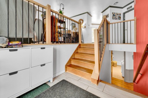 Mud Room - 163 Rue Du Boisé, Saint-Colomban, QC - Indoor Photo Showing Other Room