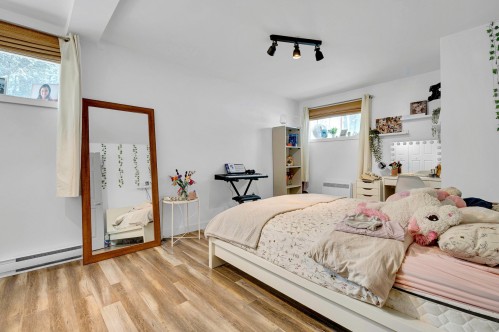 Bedroom - 163 Rue Du Boisé, Saint-Colomban, QC - Indoor Photo Showing Bedroom
