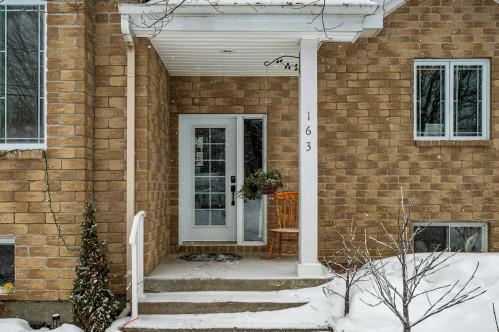 Front of Structure - 163 Rue Du Boisé, Saint-Colomban, QC - Outdoor