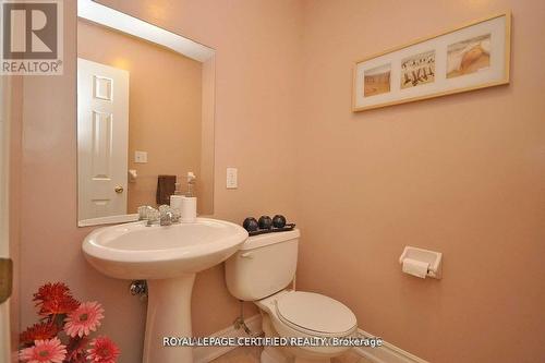 426 Orange Walk Crescent, Mississauga, ON - Indoor Photo Showing Bathroom