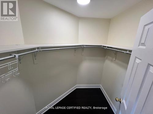 426 Orange Walk Crescent, Mississauga, ON - Indoor With Storage