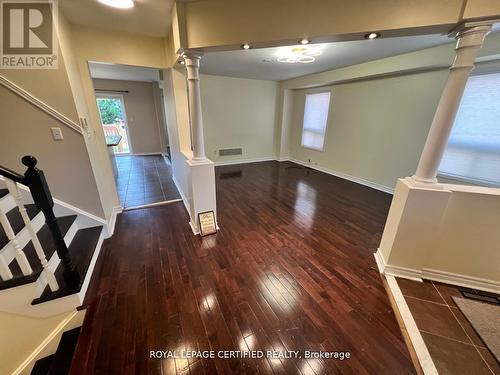 426 Orange Walk Crescent, Mississauga, ON - Indoor Photo Showing Other Room