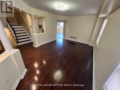 426 Orange Walk Crescent, Mississauga, ON - Indoor Photo Showing Other Room