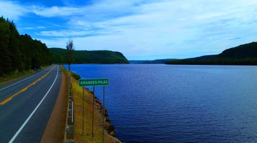 Bord de l'eau - 90E Rue, Grandes-Piles, QC - Outdoor With Body Of Water With View