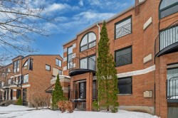 749 Ch. Marie-Le Ber  Montréal (Verdun/Île-Des-Soeurs), QC H3E 1S8