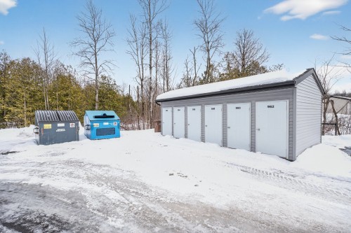 Remise - 954 Rue Magnone, Granby, QC - Outdoor