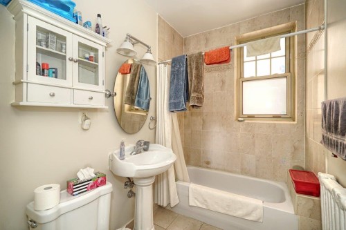Salle de bains - 5-4330 Rue Sherbrooke O., Westmount, QC - Indoor Photo Showing Bathroom