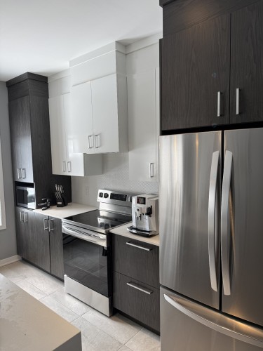 Cuisine - 17130 Rue Jacques-Cartier, Mirabel, QC - Indoor Photo Showing Kitchen