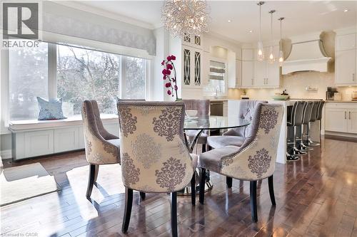1436 Crescent Road, Mississauga, ON - Indoor Photo Showing Dining Room