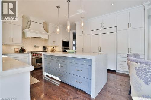 1436 Crescent Road, Mississauga, ON - Indoor Photo Showing Kitchen With Upgraded Kitchen