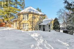 4004 ARMITAGE AVENUE  Ottawa, ON K0A 1T0